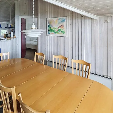 6 Person In Otterup-by Traum