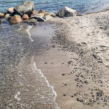 6 Person In Otterup-by Traum *