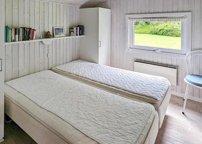 6 Person In Otterup-by Traum *