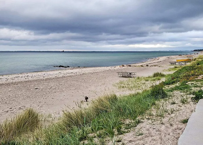 6 Person In Otterup-by Traum